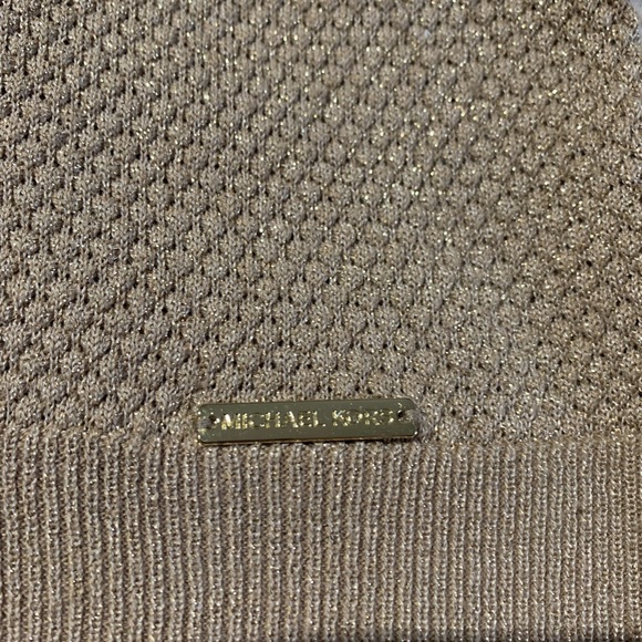 Micheal Korda sweater size small. Belled sleeves - Picture 2 of 4